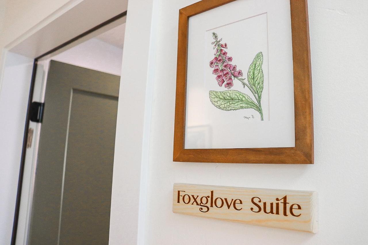 Foxglove Suite At The Wildflower Inn Голд-Бич Экстерьер фото